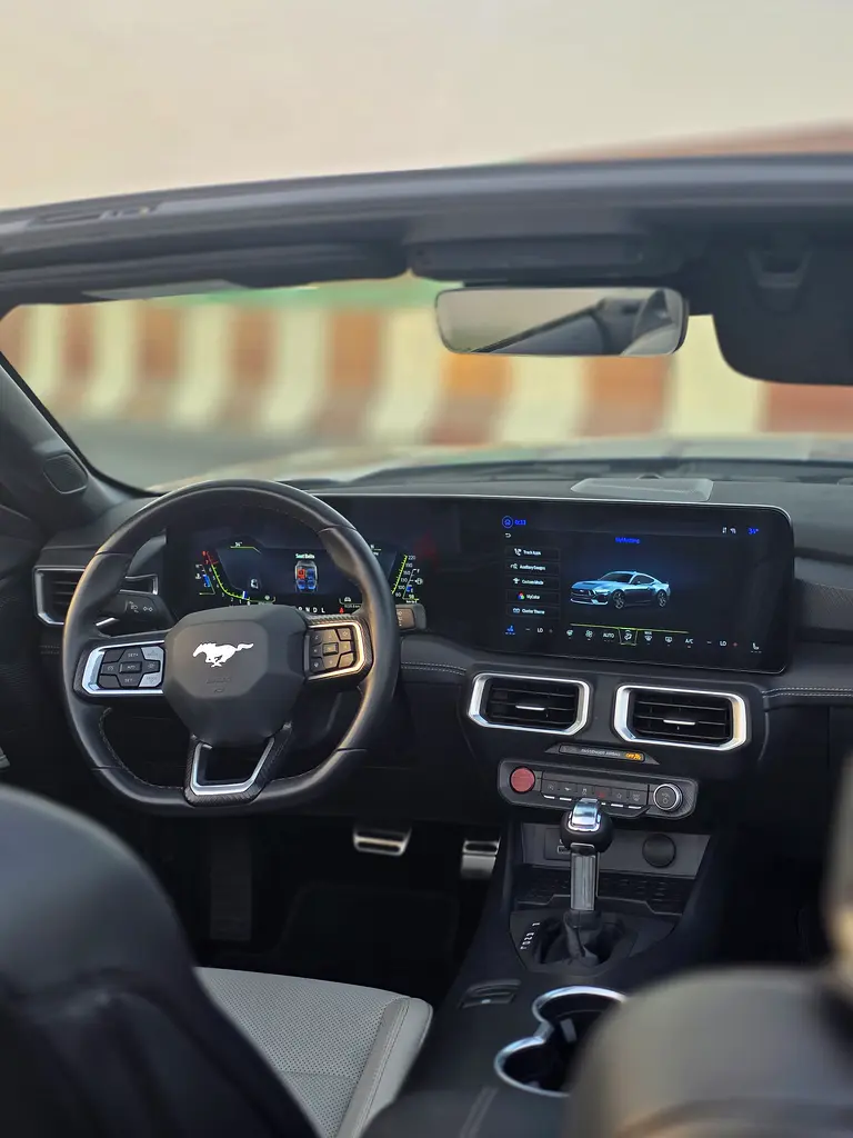 2024 Ford Mustang Ecoboost Premium - American Specs - Like New - Image 6