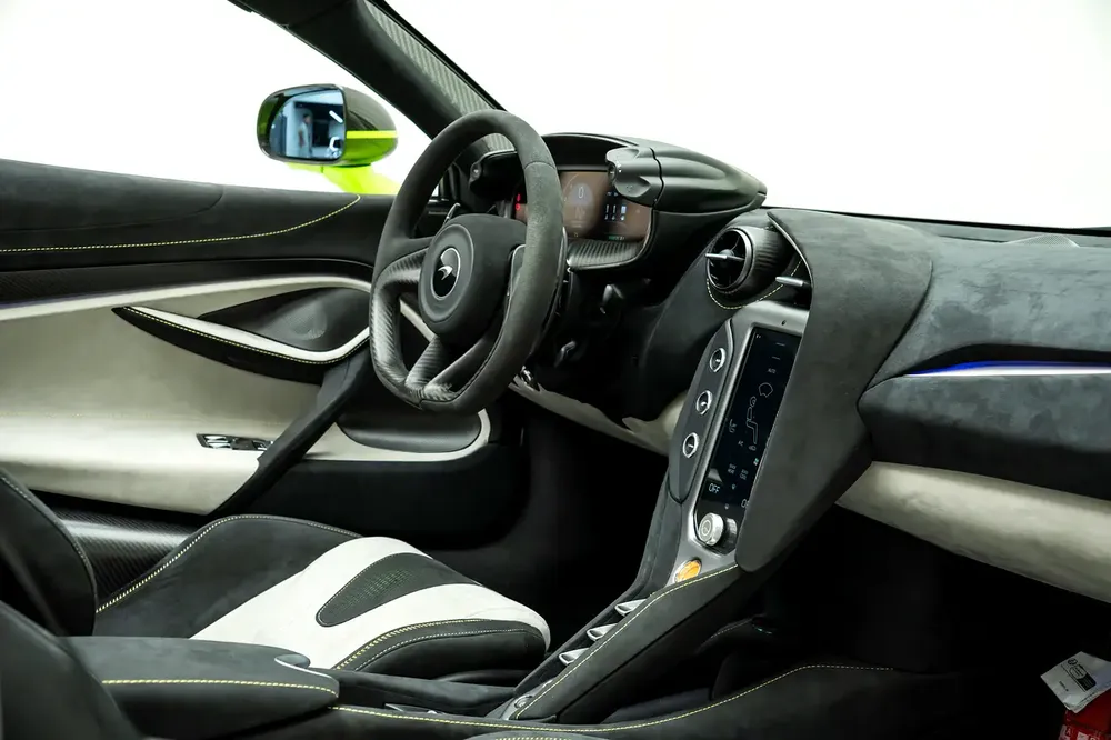 GCC SPECS WARRANTY + SERVICE CONTRACT - 2025 MCLAREN 750S SPIDER PERFORMANCE - MSO BESPOKE - Image 14