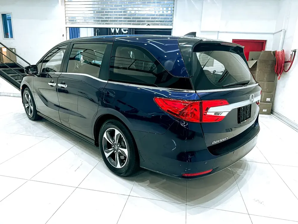 AED 1,240 // 20% DP // Honda Odyssey EX-L 3.5L V6 // Perfect Family Van - Image 6
