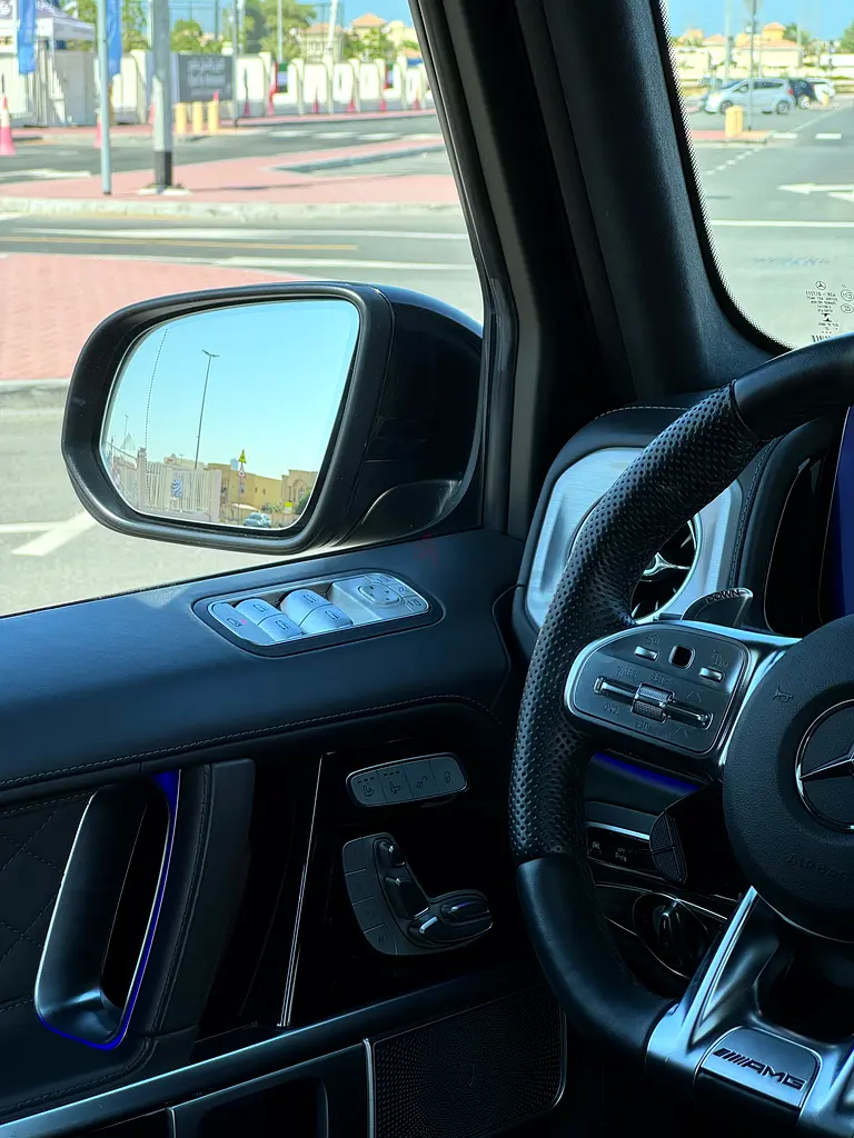 Mercedes Benz G63 - Image 8