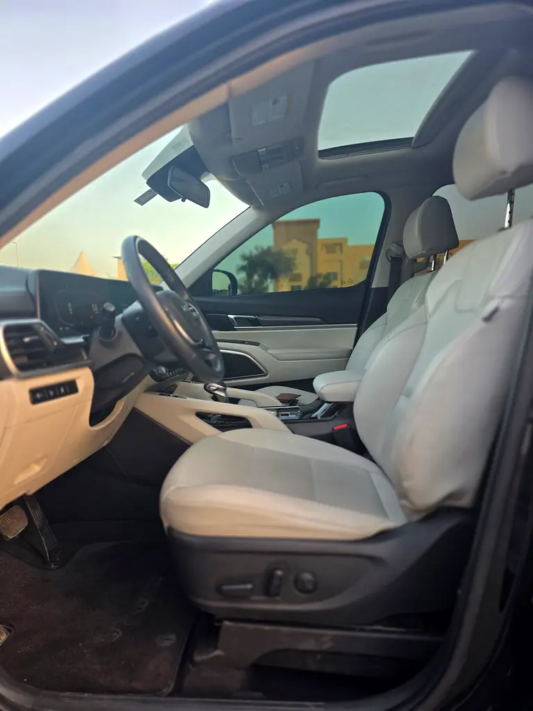 2024 Kia Telluride S | American Specs Full option super clean car - Image 12