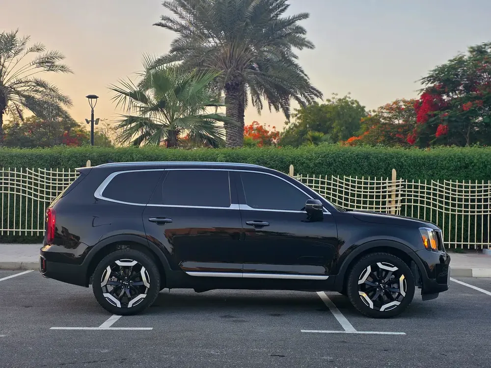 2024 Kia Telluride S | American Specs Full option super clean car - Image 7