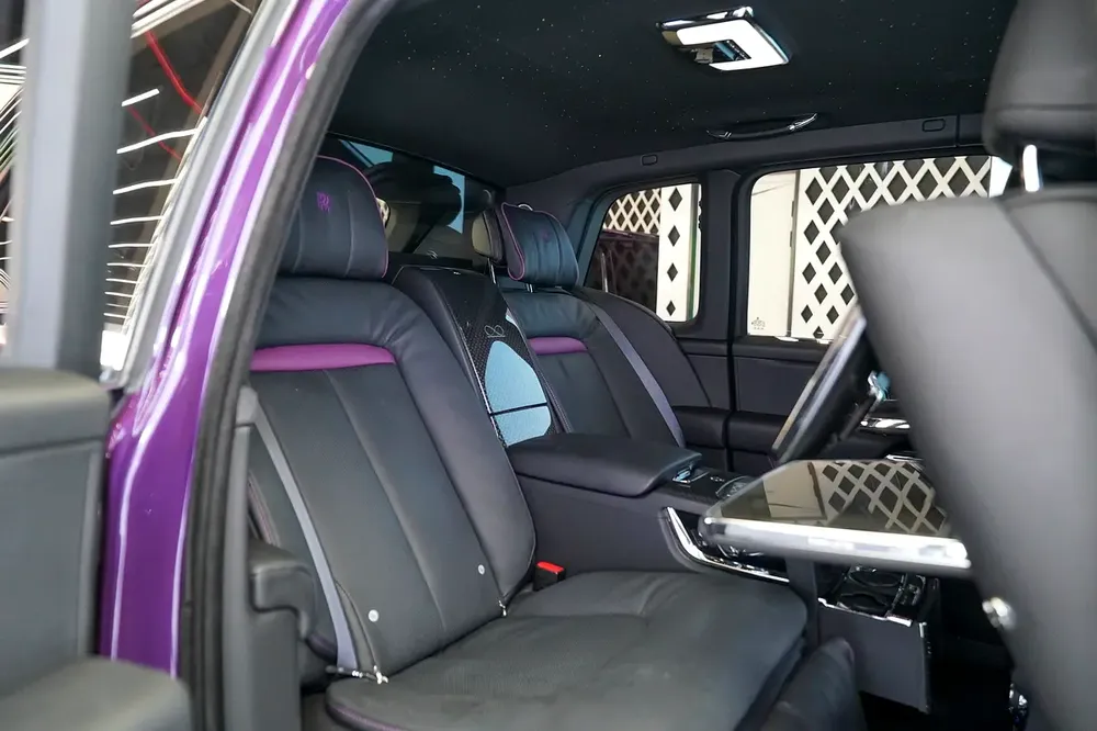 NEW FACELIFT | WARRANTY + SERVICE APRIL 2028 | GCC |  REAR ENTERTAINMENT | BESPOKE AUDIO - Image 13