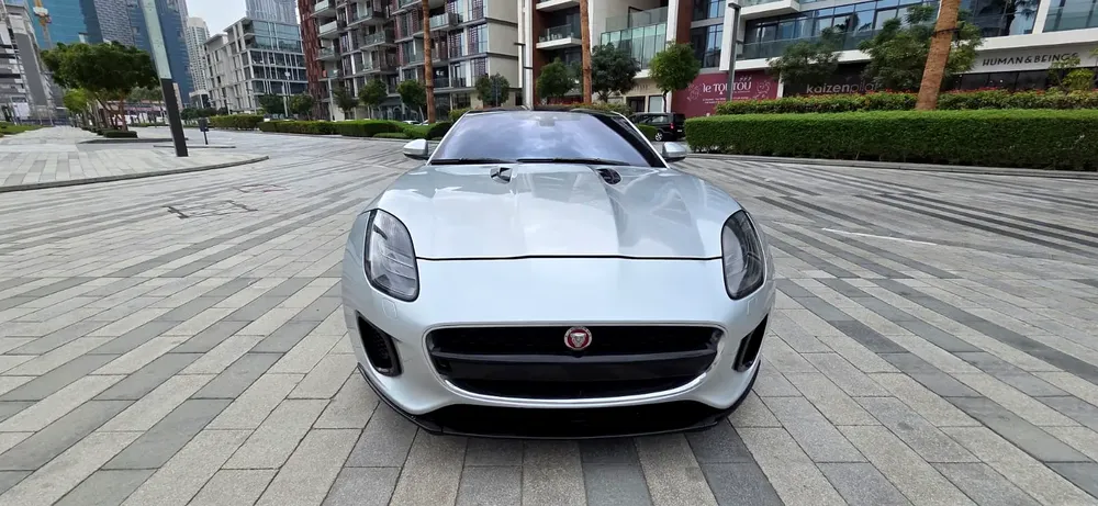 2019 Jaguar F Type  R Dynamic-Full option-Excellent Condition-Full Service History - Image 4