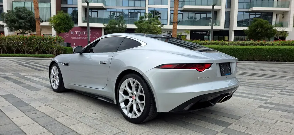 2019 Jaguar F Type  R Dynamic-Full option-Excellent Condition-Full Service History - Image 6