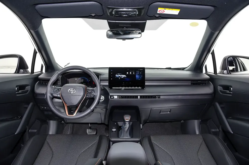 2026 Corolla cross Hybrid Elite - Image 8