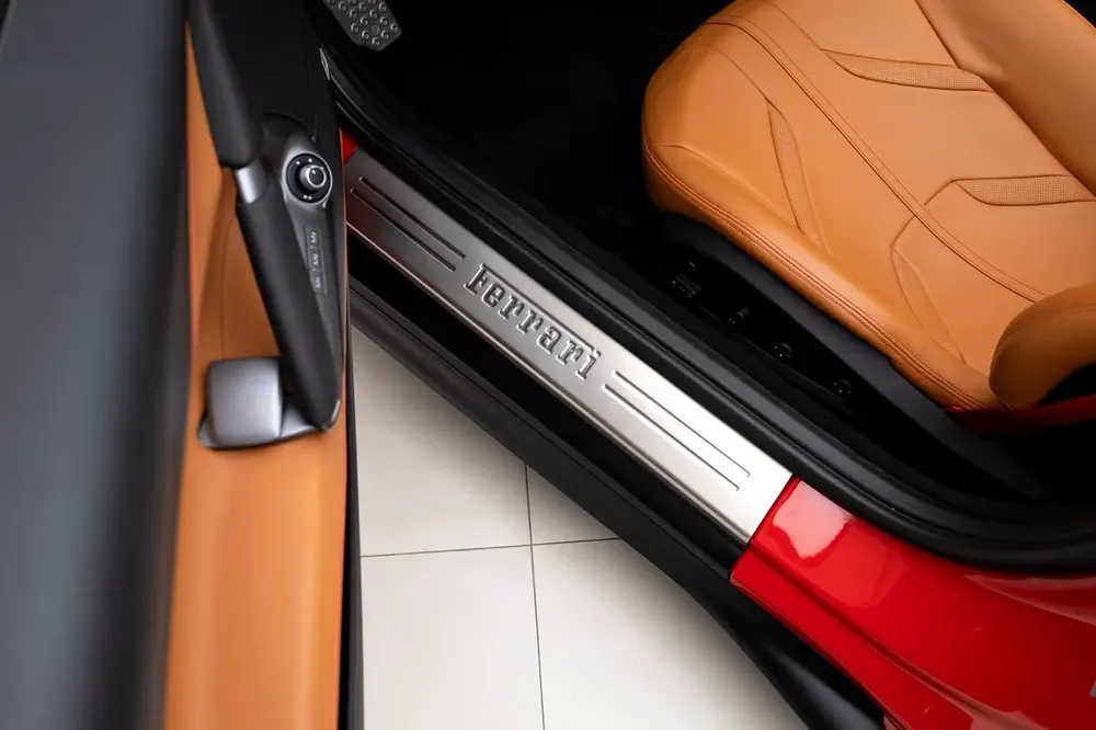 2021 FERRARI 812 GTS | MAIN DEALER SERVICE HISTORY - Image 9