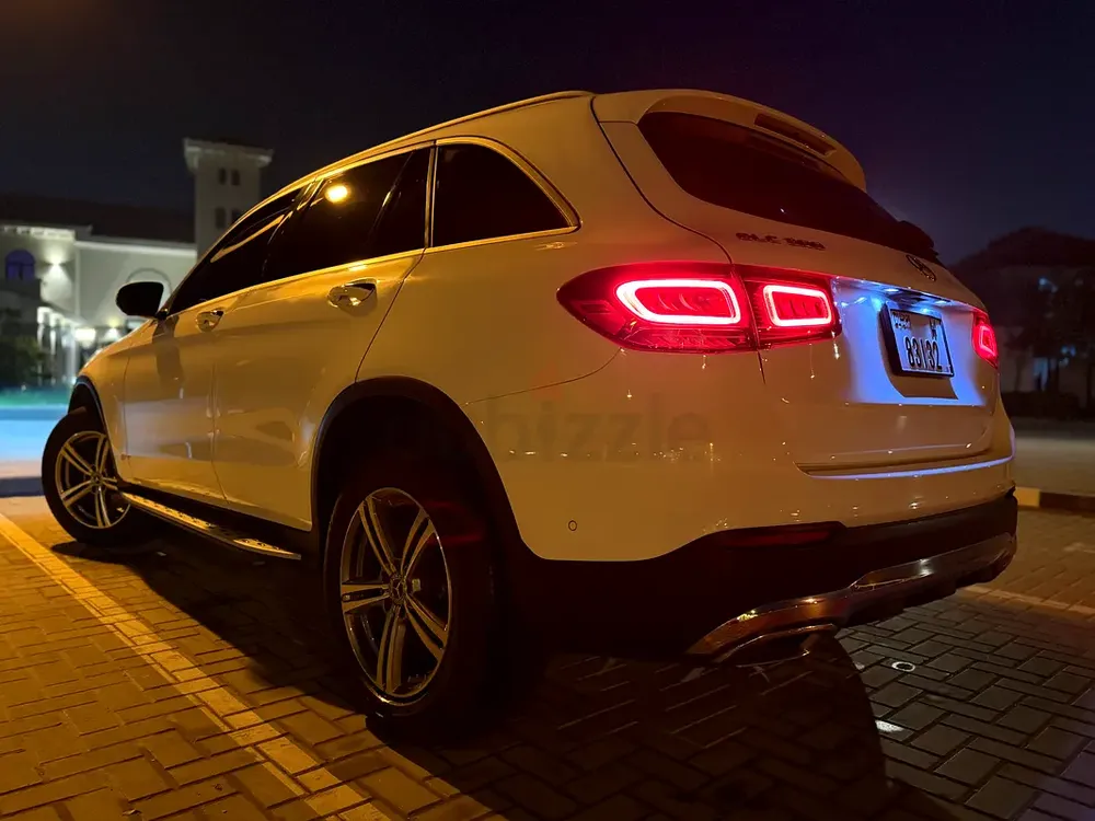 2022 Glc 300 4Matic - Image 5