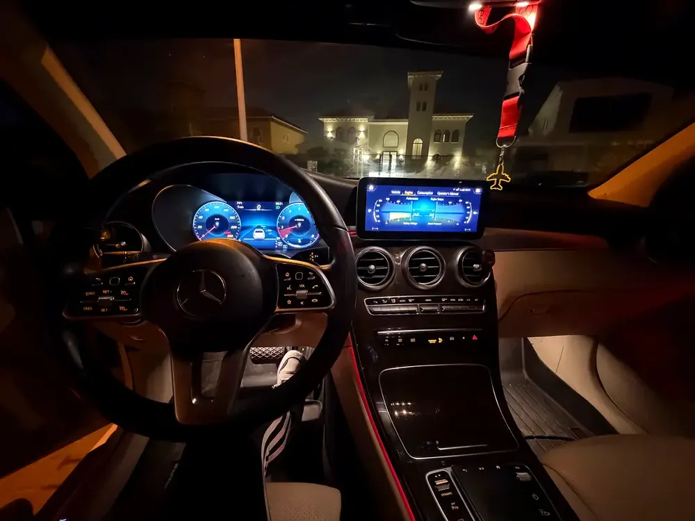 2022 Glc 300 4Matic - Image 6
