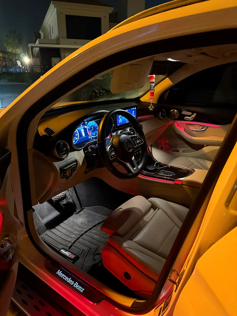 2022 Glc 300 4Matic - Image 7
