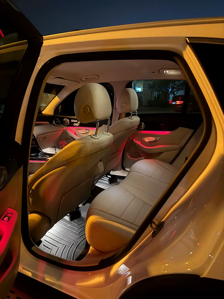 2022 Glc 300 4Matic - Image 8