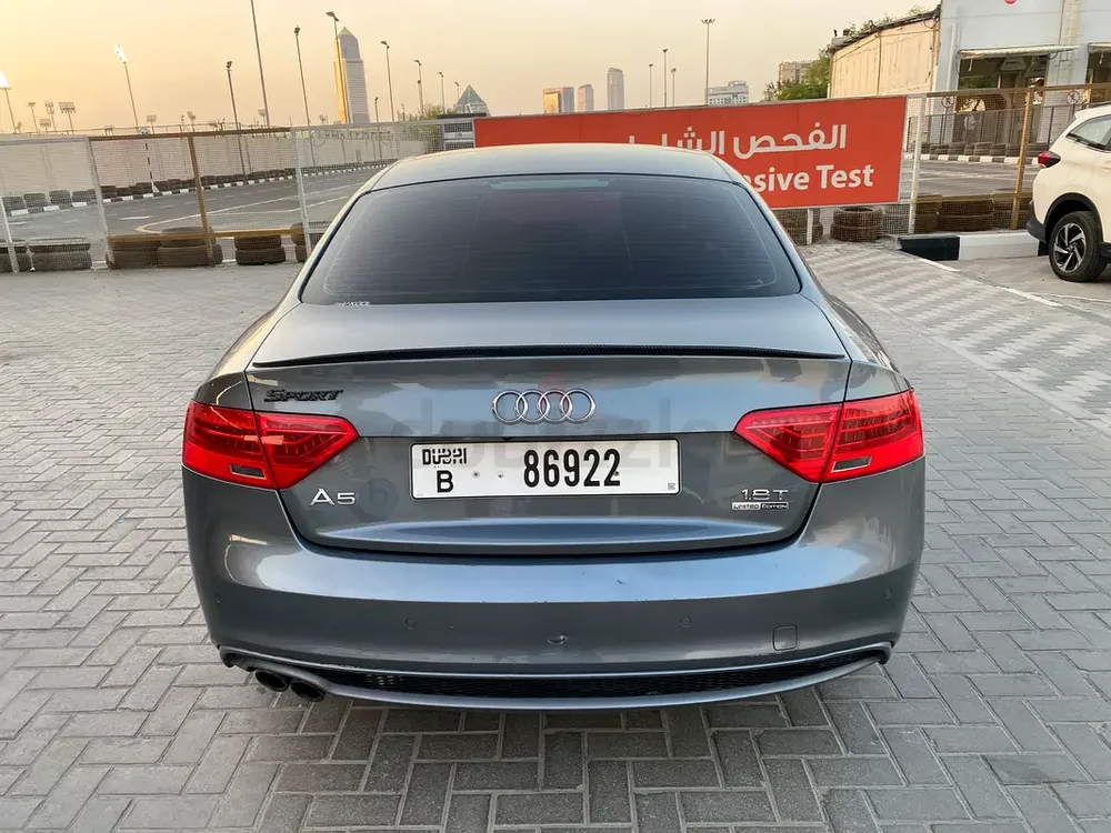 AUDI A-5 / 2013 . 1.8 T GCC SPECS VERY GOOD CONDITION CAR SALE - Image 6