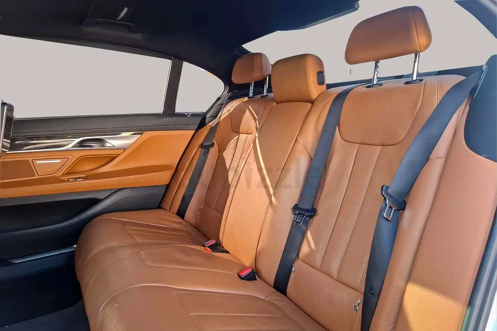 AED 1662/month | 2017 BMW 7-Series 730Li | GCC Specs | Ref#454861 - Image 12