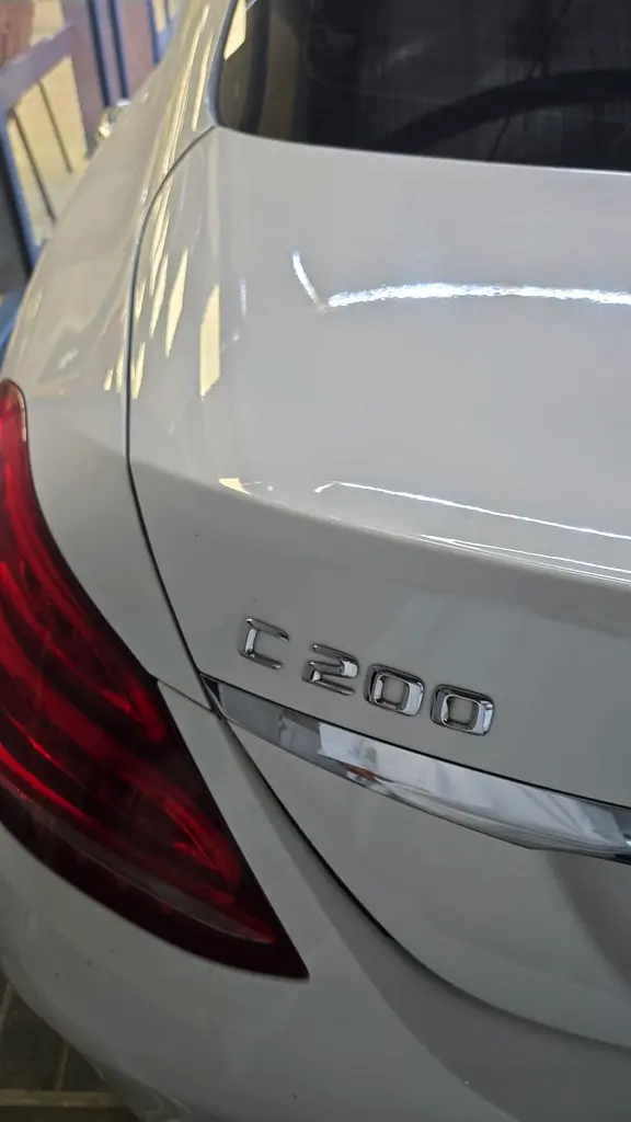 Mercedes-Benz C200, 2016, GCC Specs - Excellent Condition! - Image 4