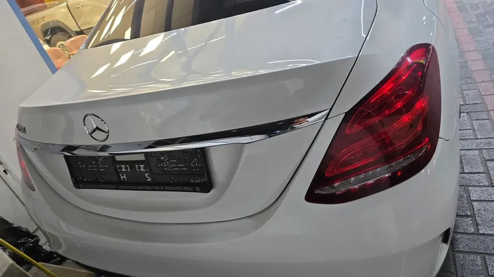 Mercedes-Benz C200, 2016, GCC Specs - Excellent Condition! - Image 6