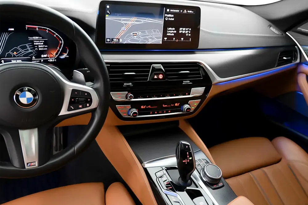 3,362 / 60 month’s | 0% DP |  2022 BMW 530i M-Sport / BMW Warranty and Service Contract - Image 11