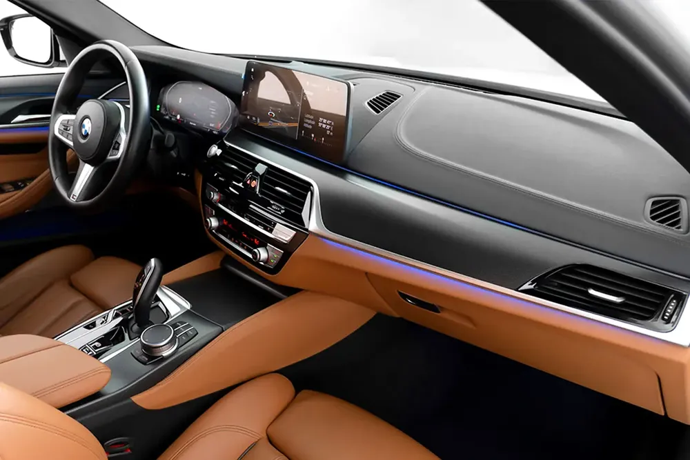 3,362 / 60 month’s | 0% DP |  2022 BMW 530i M-Sport / BMW Warranty and Service Contract - Image 12