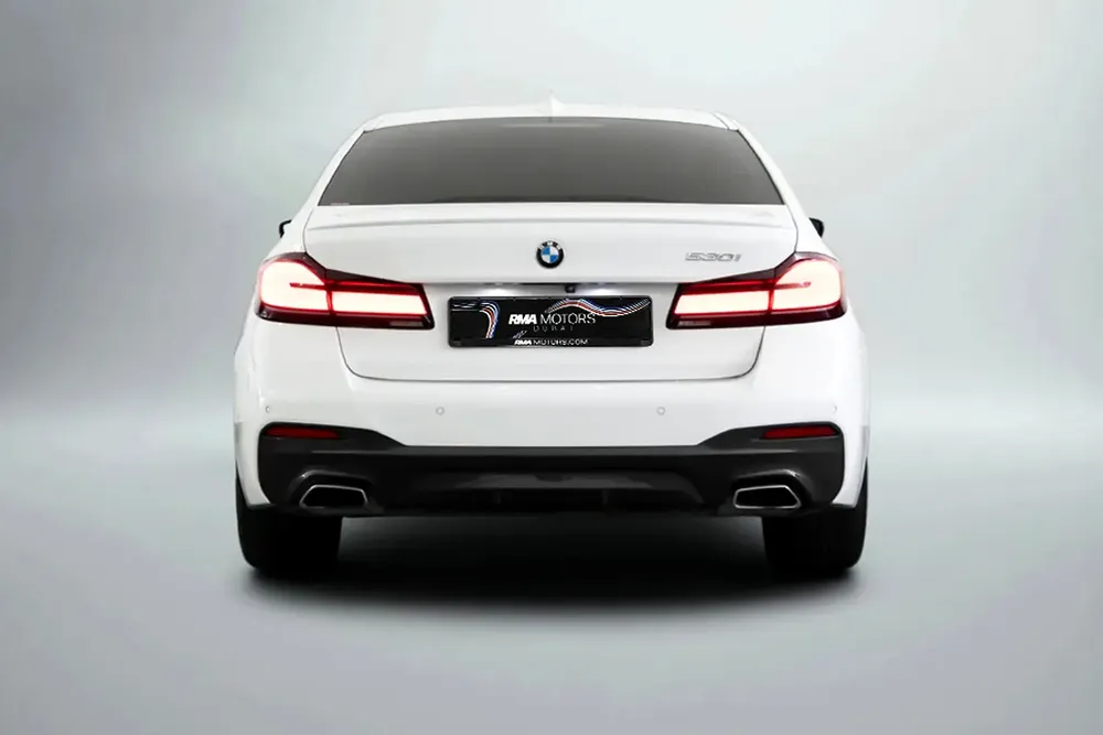 3,362 / 60 month’s | 0% DP |  2022 BMW 530i M-Sport / BMW Warranty and Service Contract - Image 4