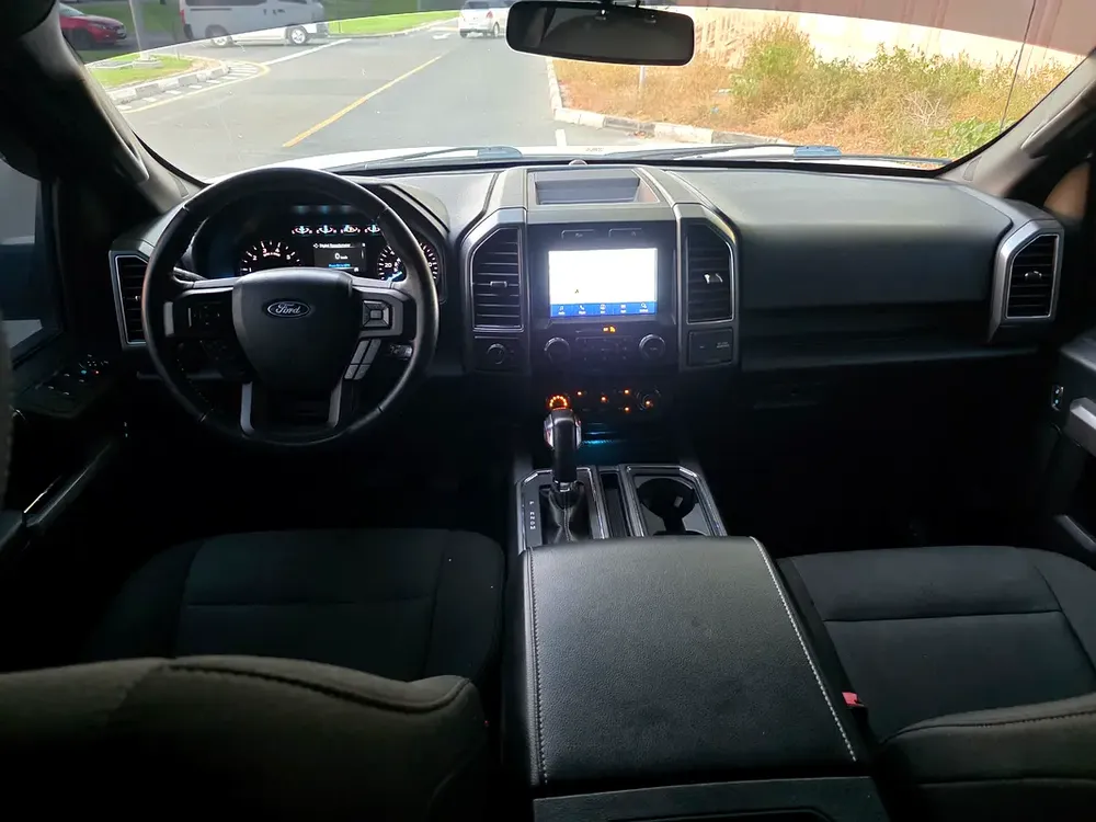 Ford F-150 XLT 2020 American Specs - Low Mileage & Excellent Condition - Image 13