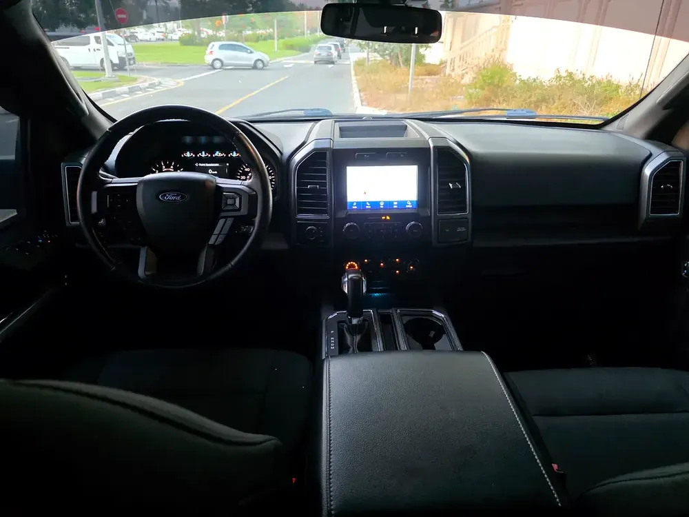 Ford F-150 XLT 2020 American Specs - Low Mileage & Excellent Condition - Image 15