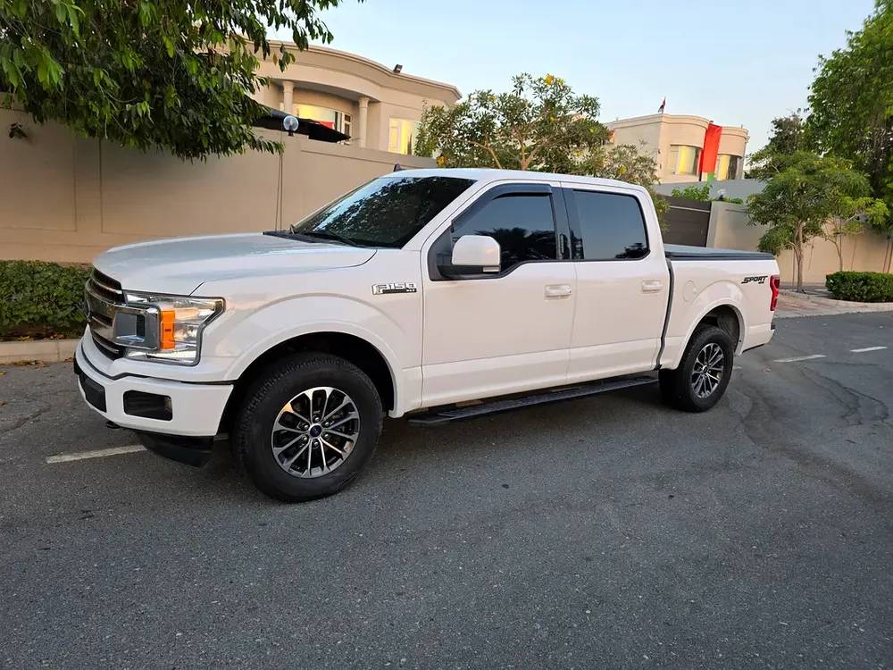 Ford F-150 XLT 2020 American Specs - Low Mileage & Excellent Condition - Image 6