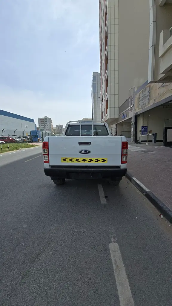 Ford Ranger 2017 ( 4x4)  GCC Specs - Reliable Pickup Truck - Image 10