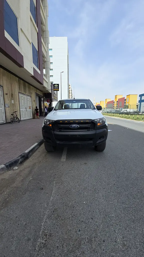 Ford Ranger 2017 ( 4x4)  GCC Specs - Reliable Pickup Truck - Image 6