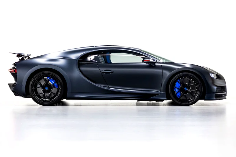 2020 Bugatti Chiron Sport 110 ANS - GCC Spec - Carbon Black - Image 4
