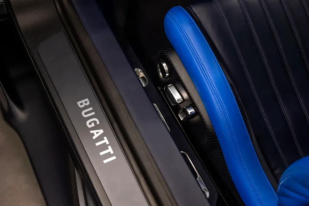 2020 Bugatti Chiron Sport 110 ANS - GCC Spec - Carbon Black - Image 8