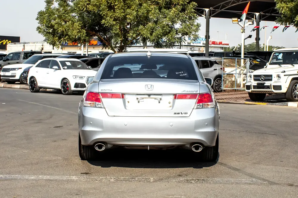 2009 HONDA ACCORD - 3.5L, FROM KOREA, ACCIDENT FREE - Image 5