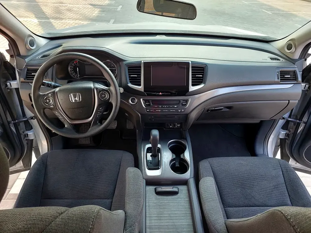 Honda pilot ex with service history from agency only 110,000 km.! - Image 11