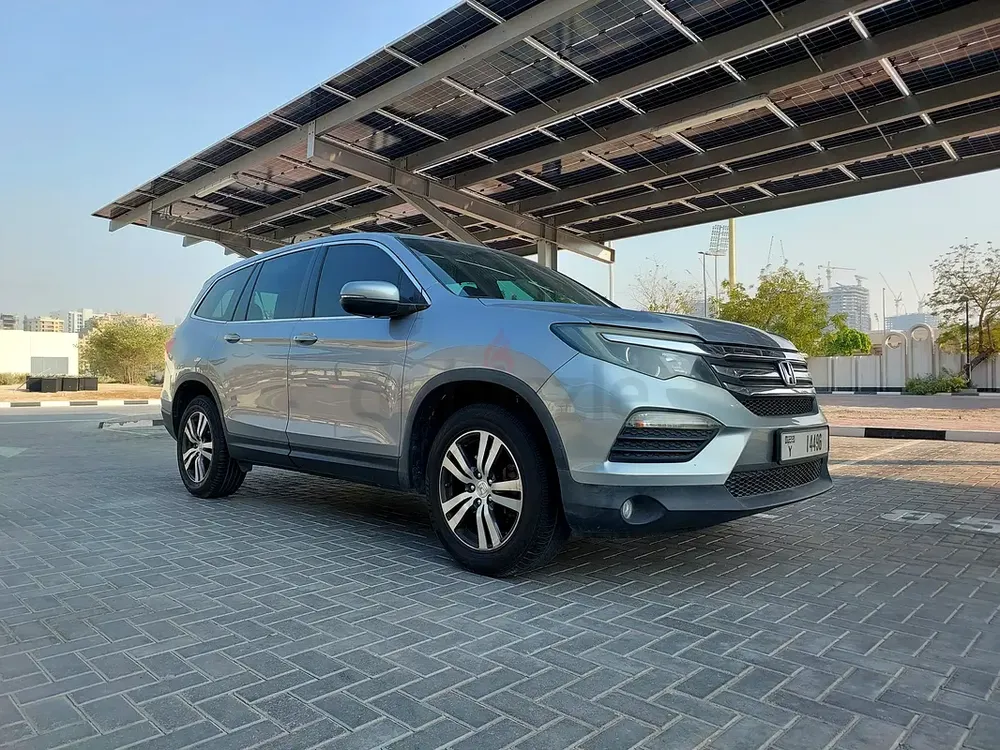 Honda pilot ex with service history from agency only 110,000 km.! - Image 5