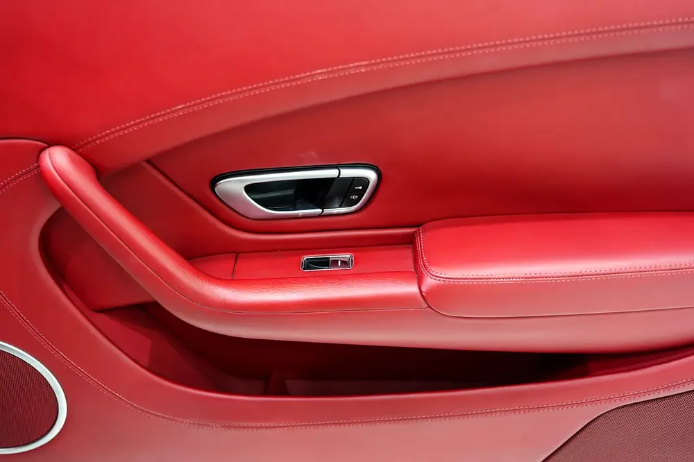 2014 Bentley Continental GT, V8, GCC Specs!! - Image 13