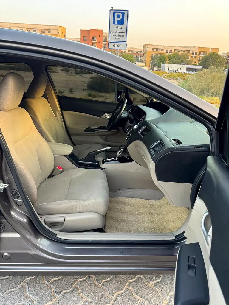 Honda Civic 1.8 i-VTEC 2013 | GCC Specs | Well Maintained - Image 13
