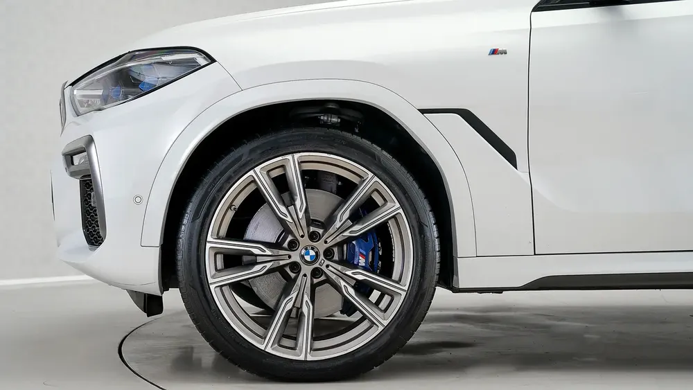 X6 M50i | AED 3,545 PM | Up to 3 Years Warranty | GCC - Image 11