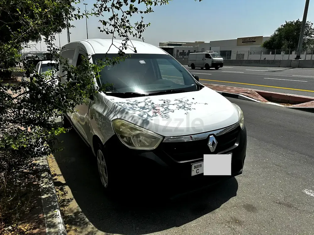 Renault Dokker Cargo 2016 GCC Specs - Image 5