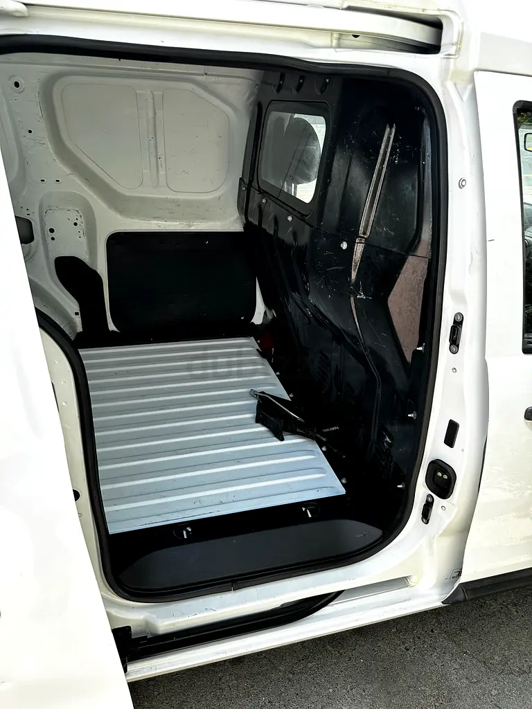 Renault Dokker Cargo 2016 GCC Specs - Image 8