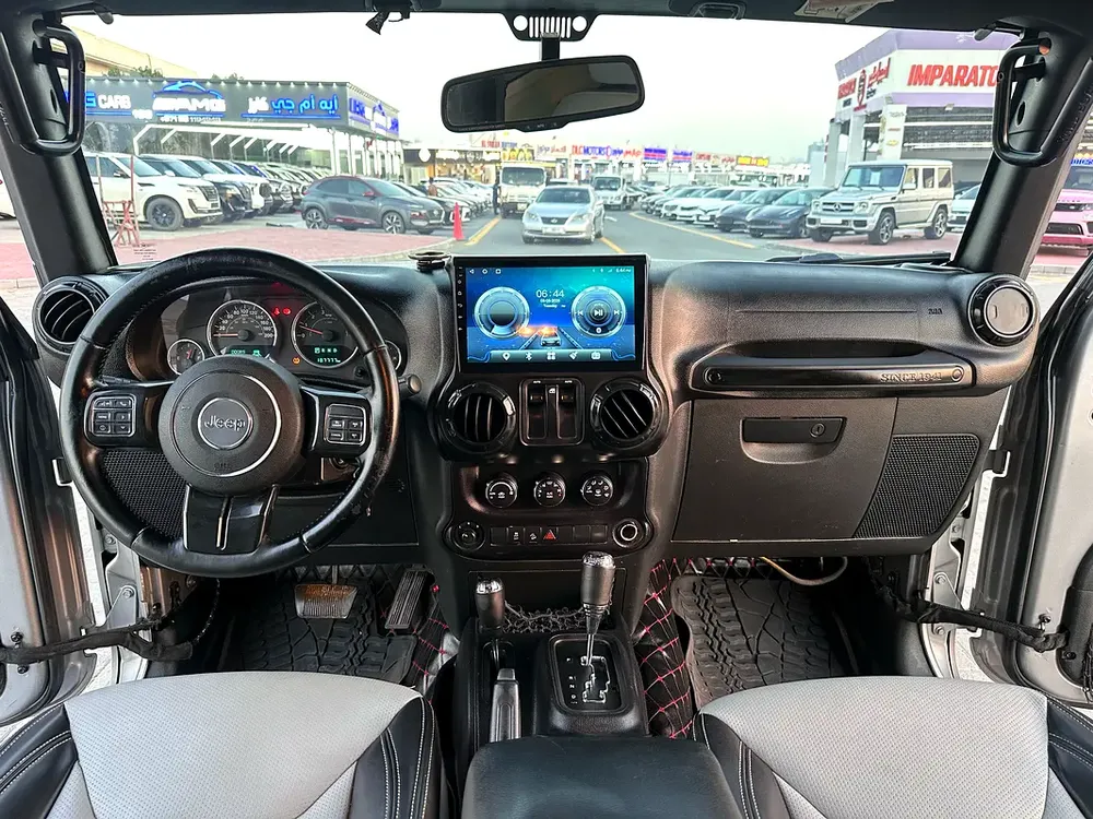 Jeep wrangler sahara 2016 GCC Automatic gear full upgraded rubicon - Image 17