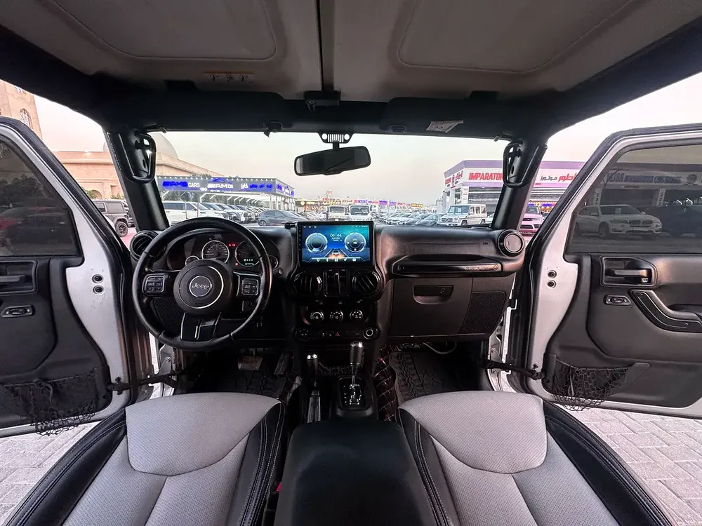 Jeep wrangler sahara 2016 GCC Automatic gear full upgraded rubicon - Image 8