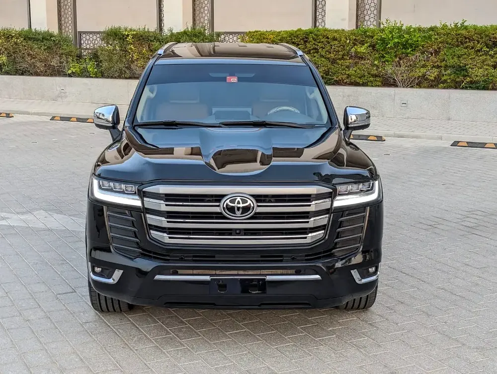 TOYOTA LAND CRUISER 2014 FACELIFTED 2025 WITH INTERIOR AND EXTERIOR V6 4.0L IN EXCELLENT CONDITION - Image 19