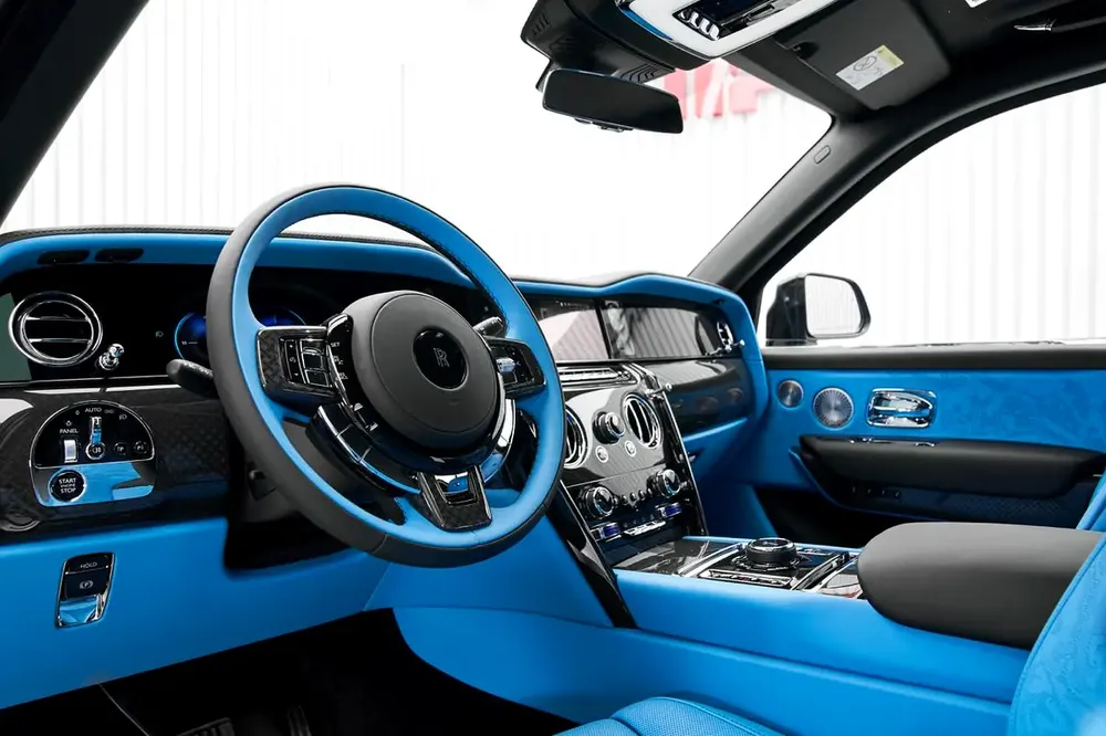 ROLLS ROYCE CULLINAN BLACK BADGE, 2026, GCC, WARRANTY AND SERVICE CONTRACT, ZERO KM - Image 10