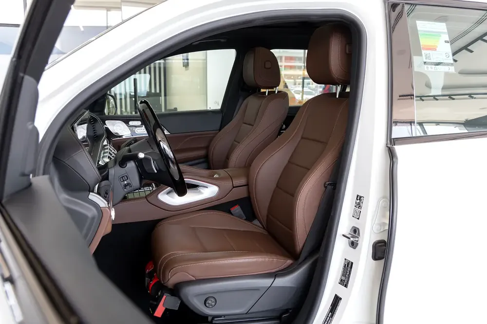 Mercedes-Benz AMG GLS450 SUV | New Facelift | GCC | 2024 (EXPORT) - Image 14