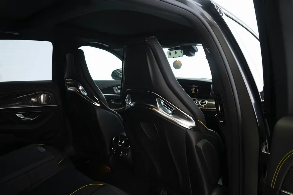 E 63 S AMG | FINAL EDITION 1 OF 999 | MATT BLACK | BURMESTER AUDIO | CARBON INTERIOR - Image 13
