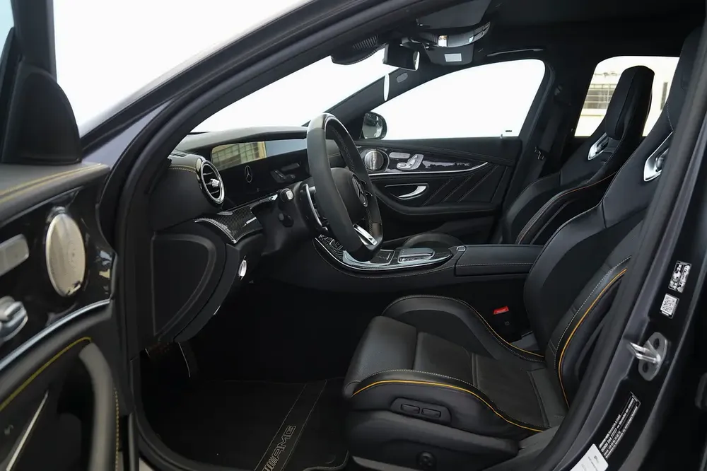 E 63 S AMG | FINAL EDITION 1 OF 999 | MATT BLACK | BURMESTER AUDIO | CARBON INTERIOR - Image 7