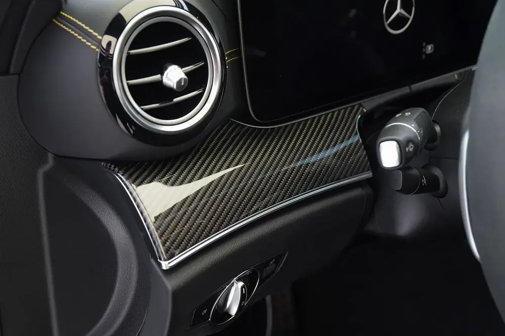 E 63 S AMG | FINAL EDITION 1 OF 999 | MATT BLACK | BURMESTER AUDIO | CARBON INTERIOR - Image 9