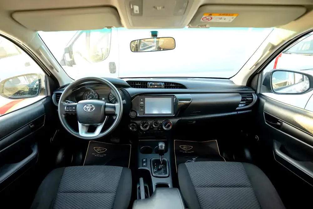 Hilux | Double Cabin 4x4 | Automatic | GCC Specs | Ref#T44166 - Image 7