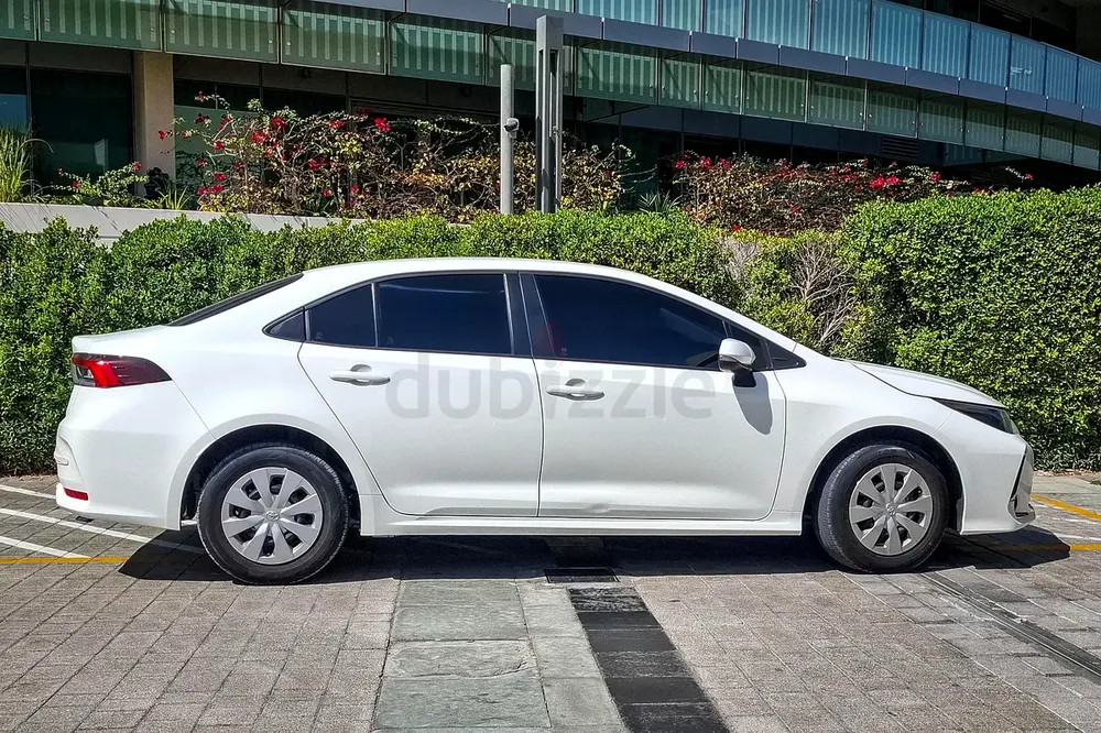 AED 1079/month | 2025 Toyota Corolla XLI | GCC Specs | Ref#427317 - Image 4