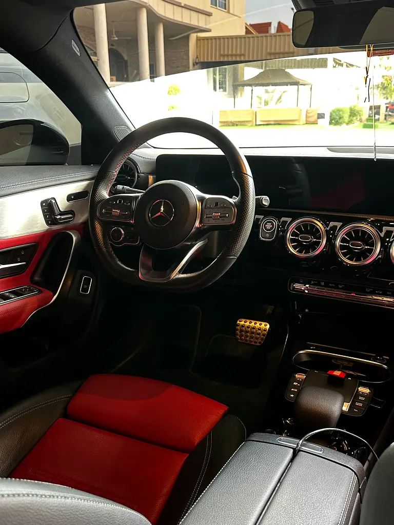 2021 Mercedes-Benz CLA 250 | GCC Specs | Low Mileage | Pristine Condition - Image 8