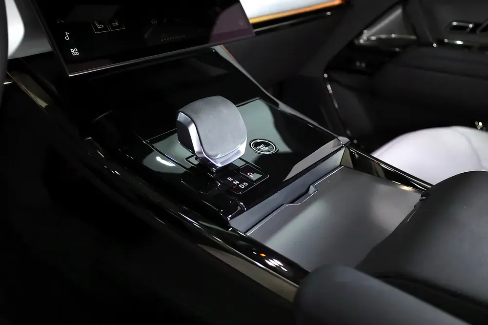 RANGE ROVER SPORT HSE DYNAMIC BLACK EDITION - V6 P400 - FULLY LOADED - Image 12