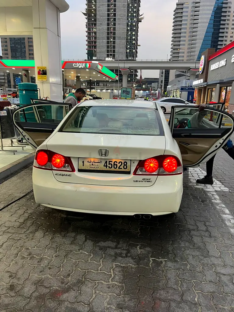 Honda Civic- EXI - Image 4